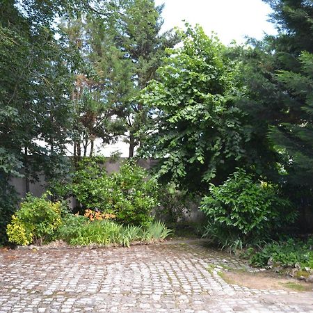 Lit En Loire Bed & Breakfast Saint-Cyr-sur-Loire Exterior photo