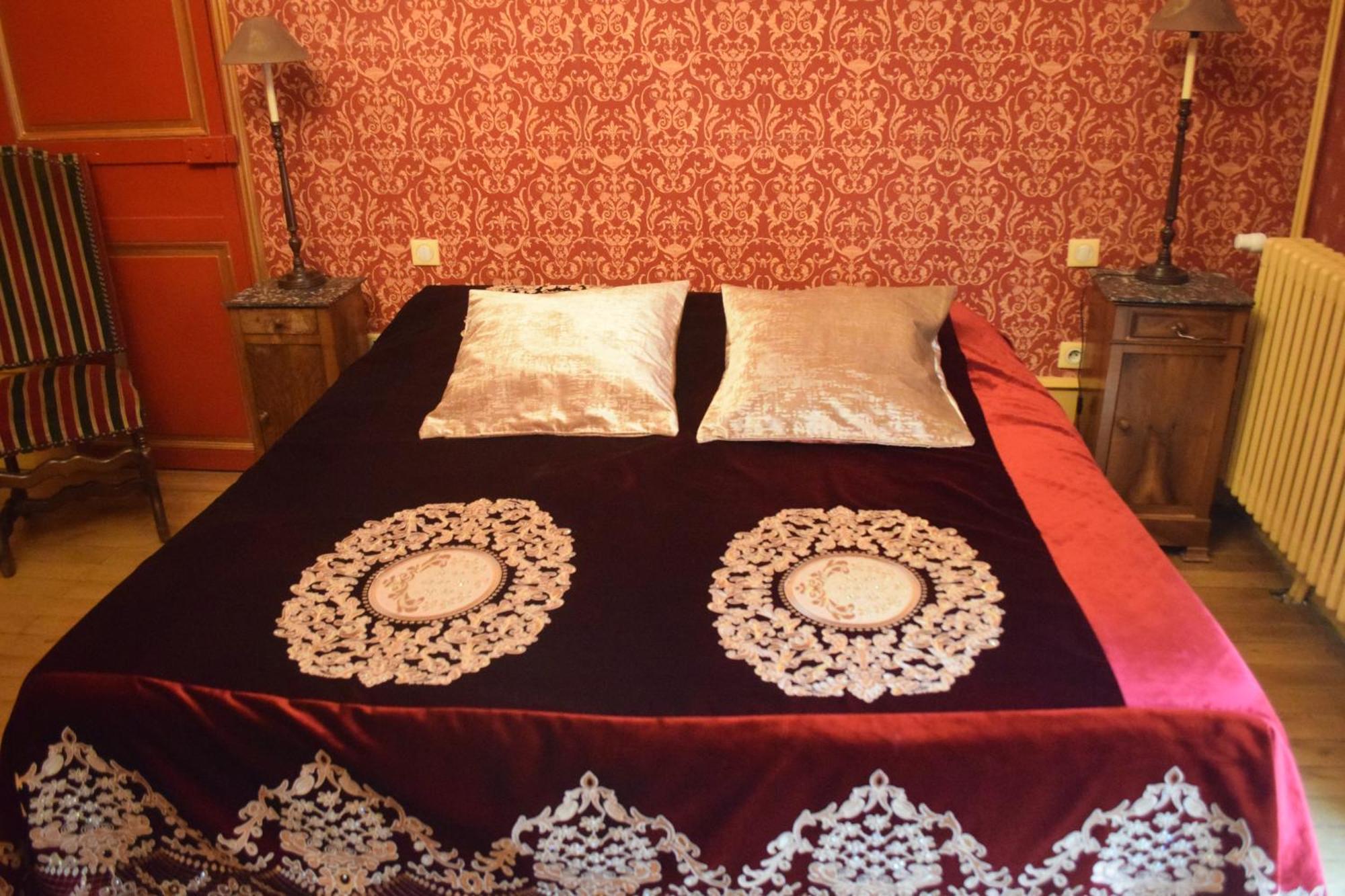 Lit En Loire Bed & Breakfast Saint-Cyr-sur-Loire Exterior photo