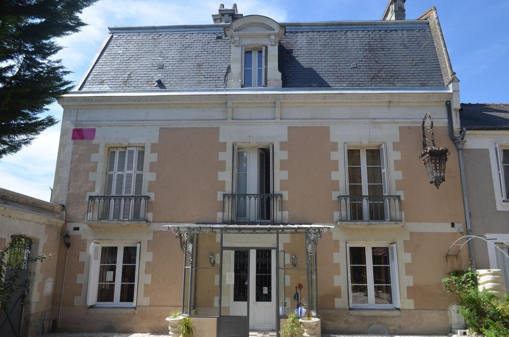 Lit En Loire Bed & Breakfast Saint-Cyr-sur-Loire Exterior photo