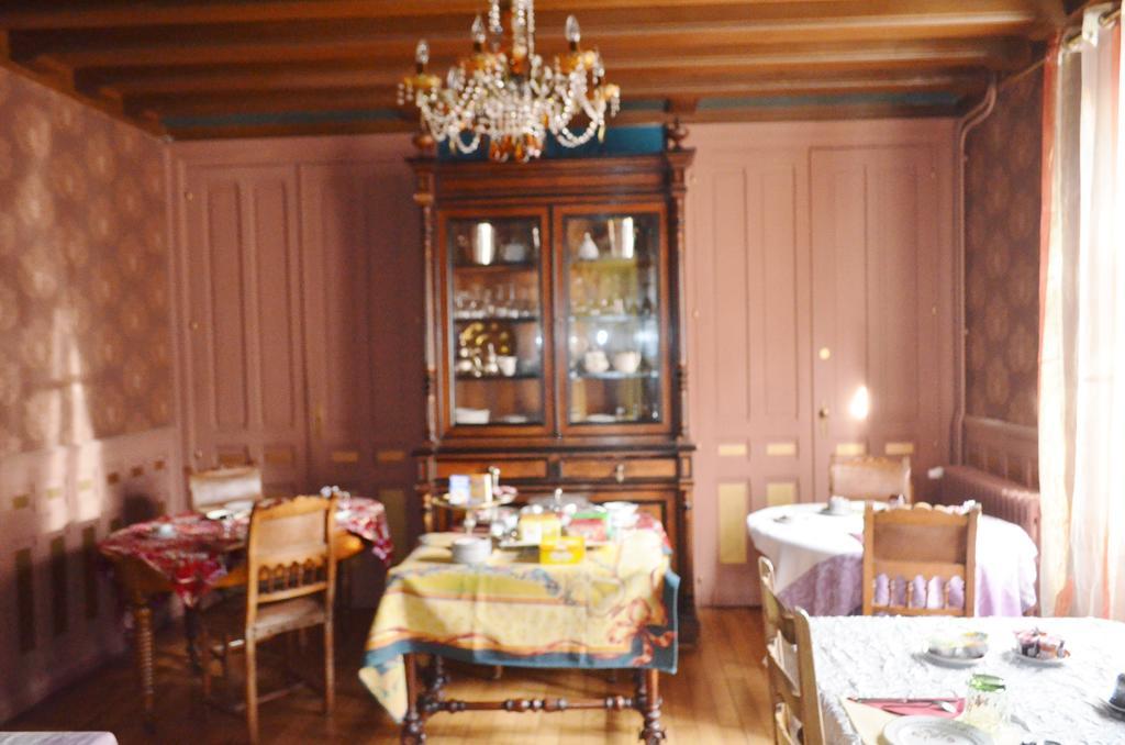 Lit En Loire Bed & Breakfast Saint-Cyr-sur-Loire Exterior photo