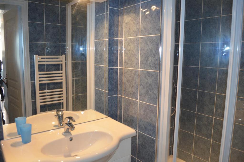 Lit En Loire Bed & Breakfast Saint-Cyr-sur-Loire Room photo